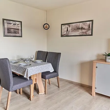 Dallacker 7 - Dachgeschoss Apartment